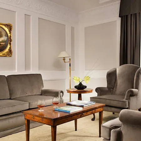 Hotel Splendide Royal - The Leading Hotels Of The World-3